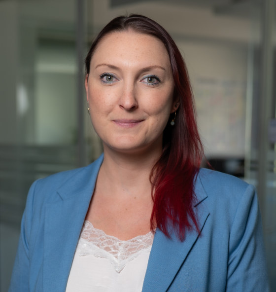 Porträt von L. Schummer, Leitung der kaufmännischen Verwaltung